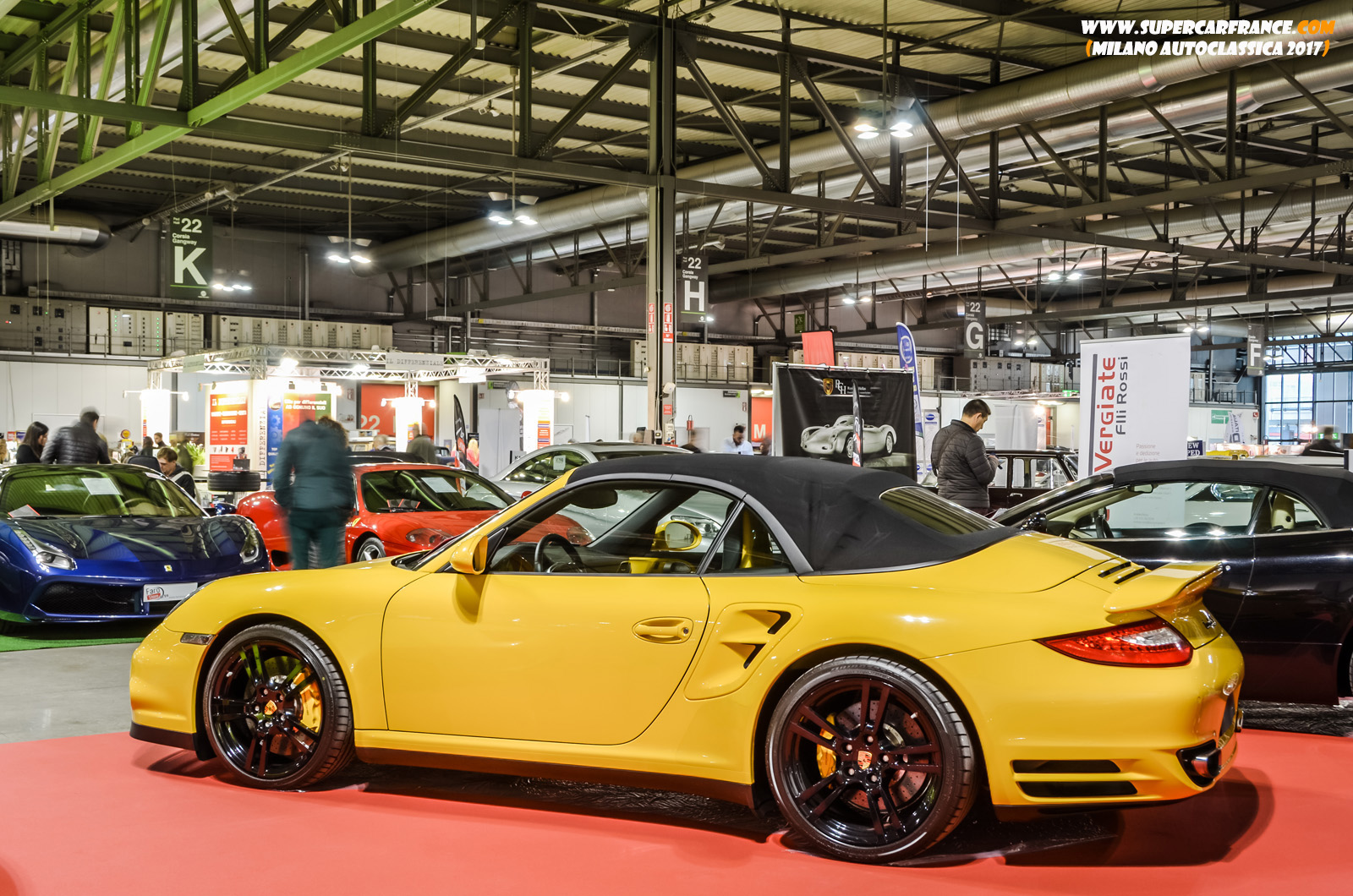 25 Porsche 997 Turbo Cabriolet