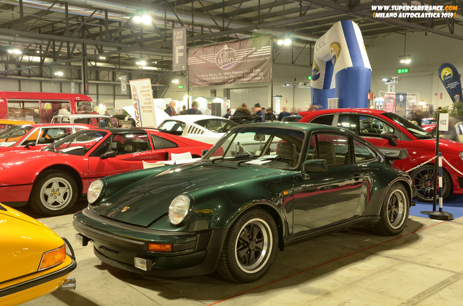 19 Porsche 911 Turbo 3,3L