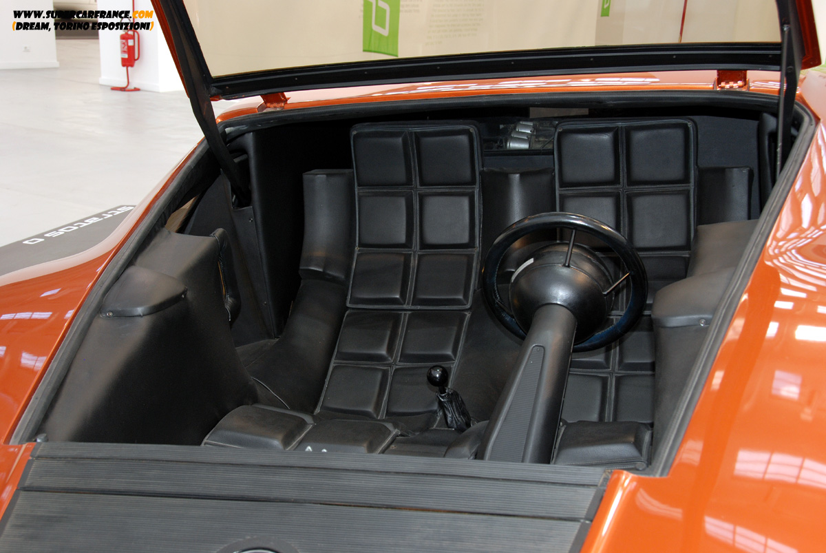 Bertone Lancia Stratos Zero Concept чертежи