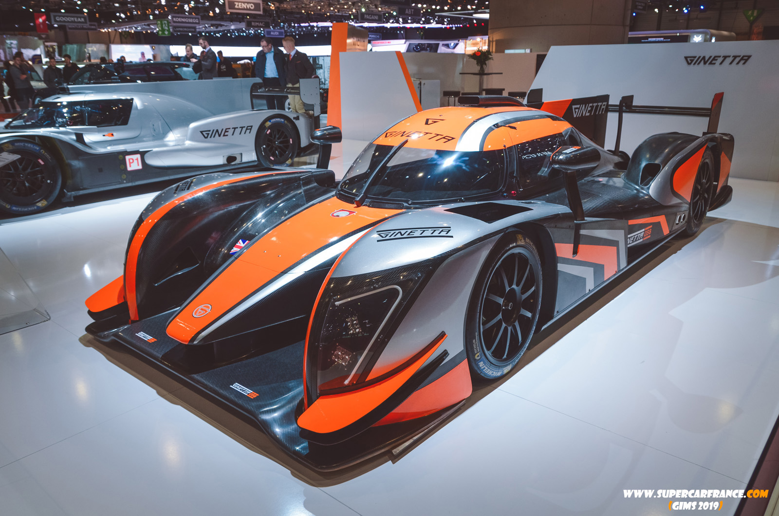 16 Ginetta G58