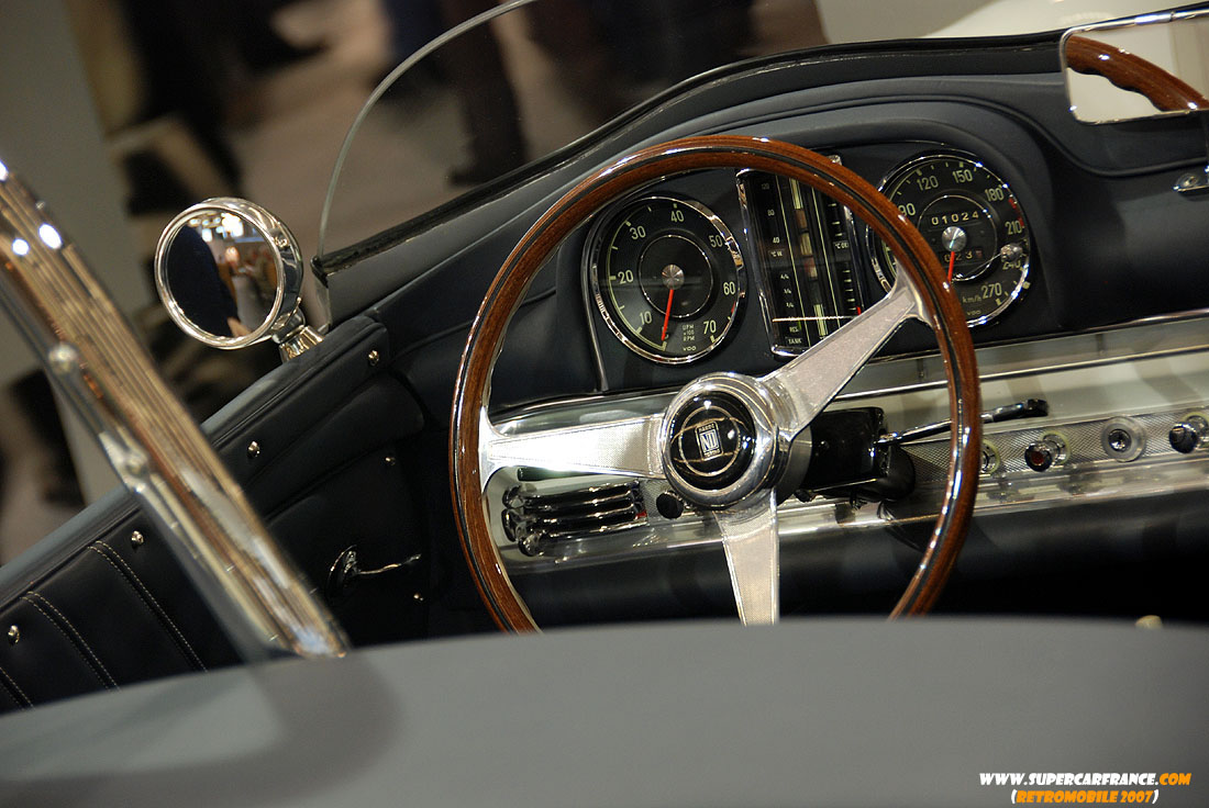09 Mercedes Benz 300SLS