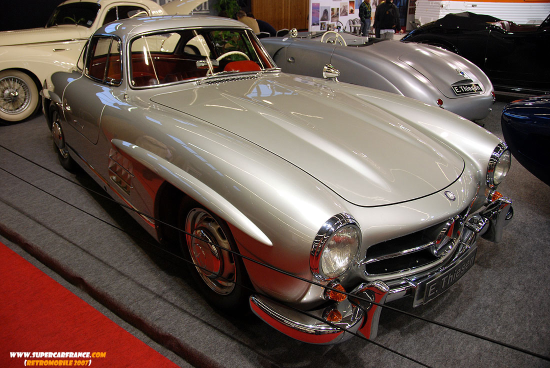 121 Mercedes Benz 300SL Gullwing