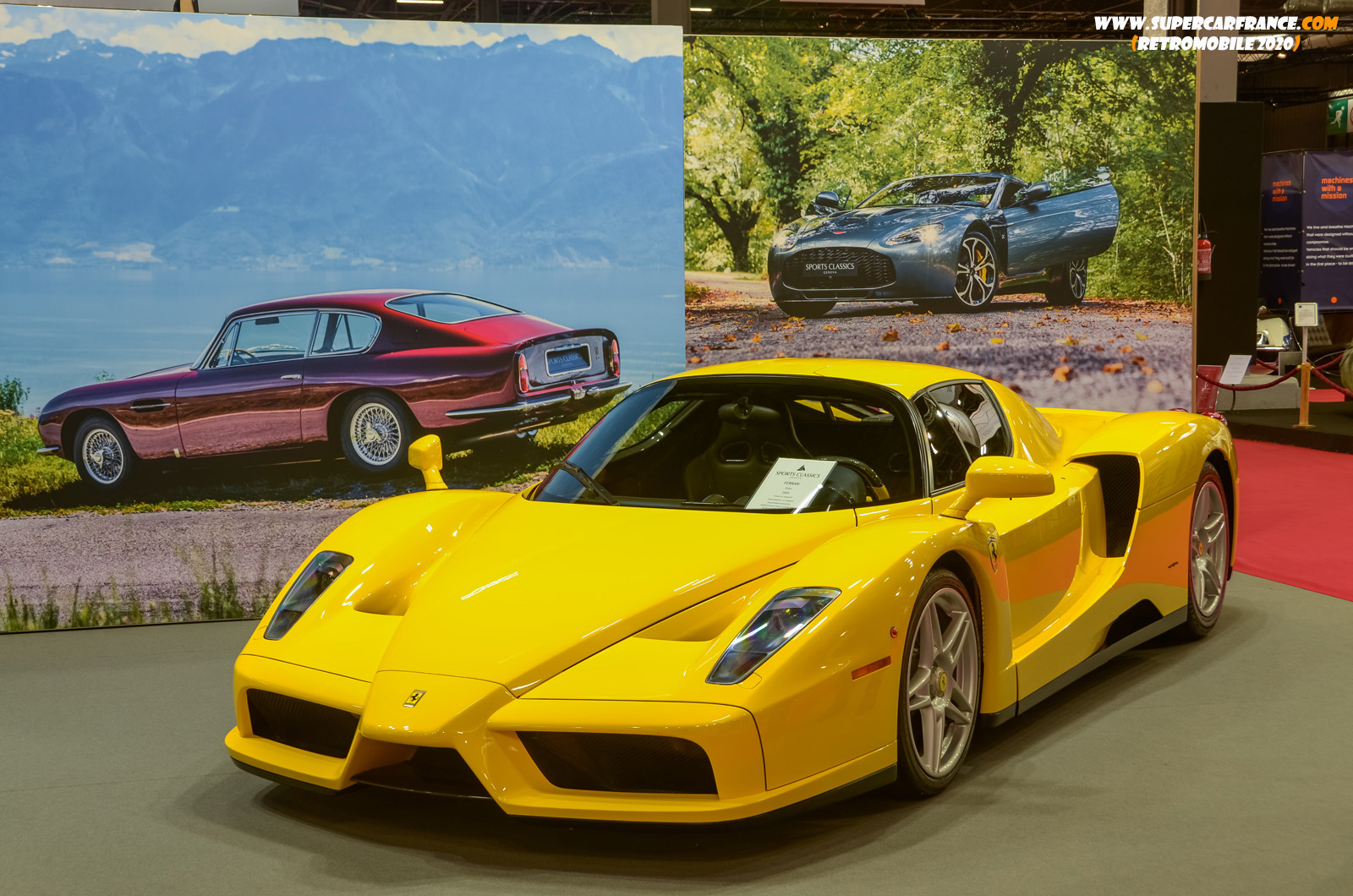 16 Ferrari Enzo