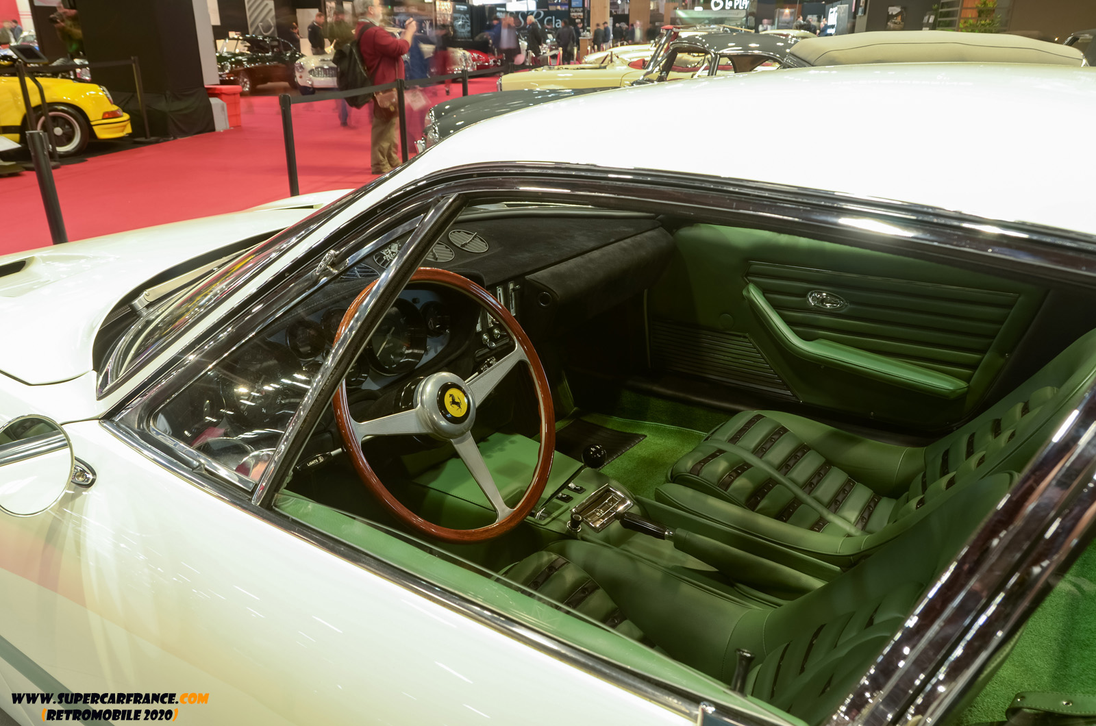 190 Ferrari 365 GTB 4