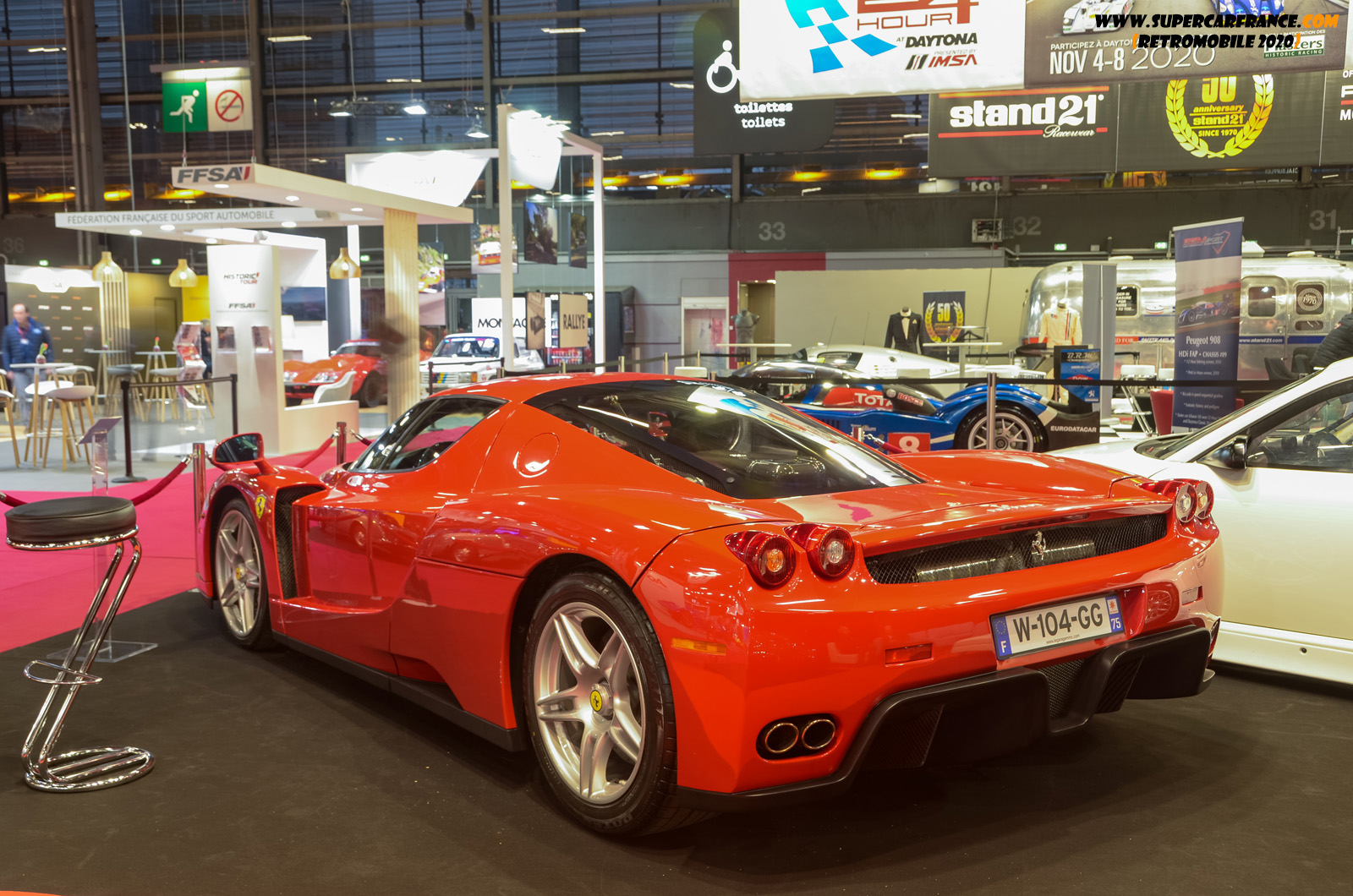 23 Ferrari Enzo