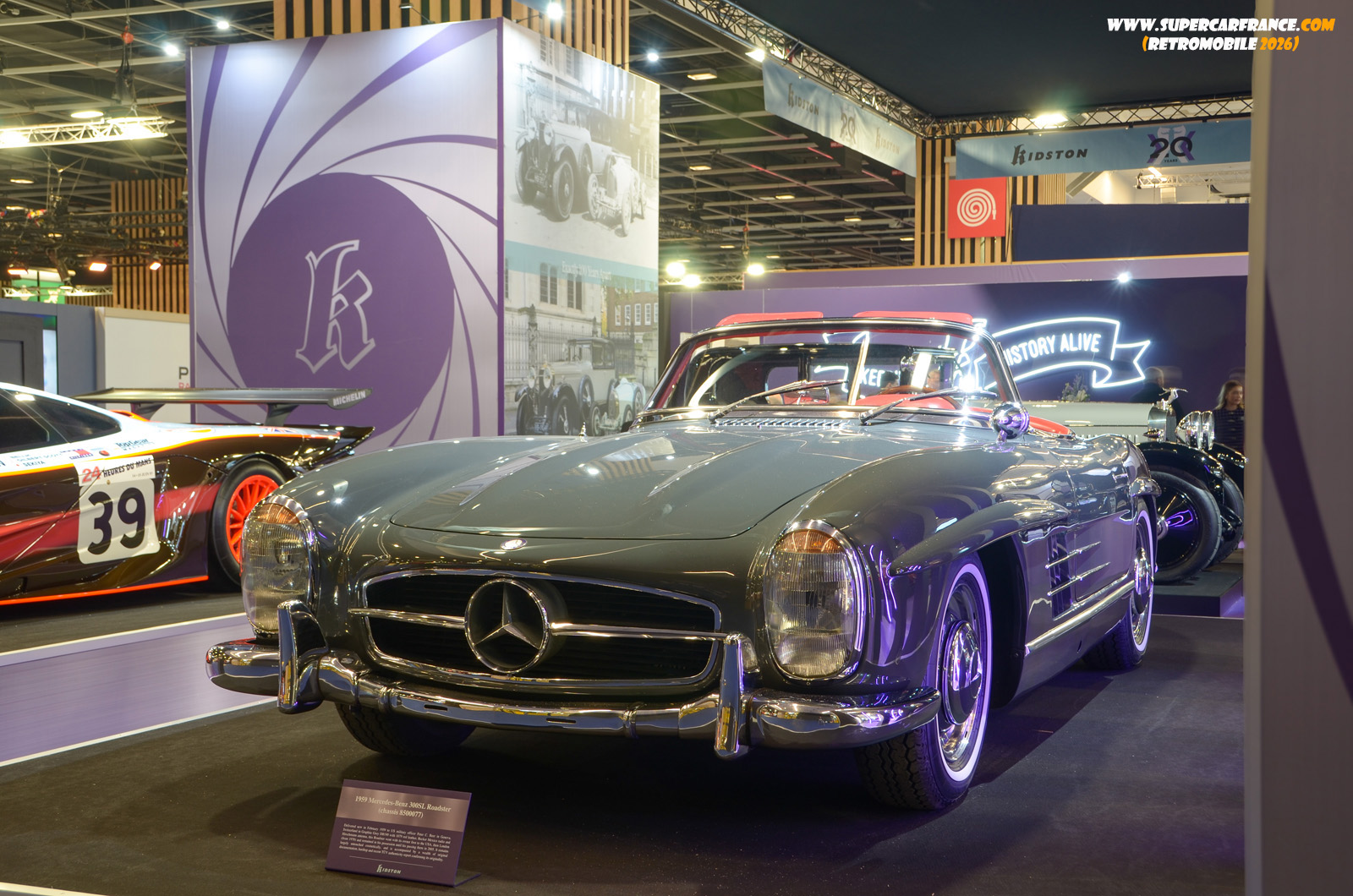 30 Mercedes Benz 300SL Roadster