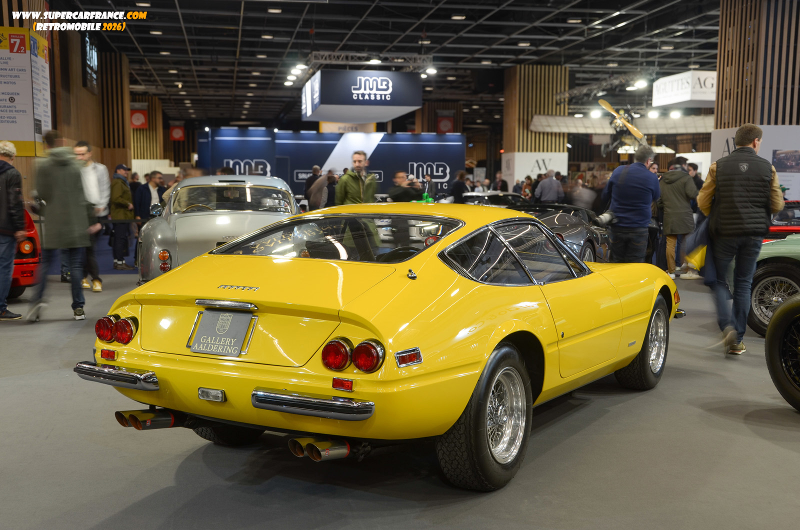 77 Ferrari 365 GTB 4
